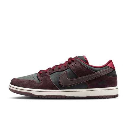 FZ1289-200 Riot Skateshop Nike SB Dunk Low Pro QS Mahogany and Team Red (Men's)