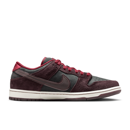 FZ1289-200 Riot Skateshop Nike SB Dunk Low Pro QS Mahogany and Team Red (Men's)