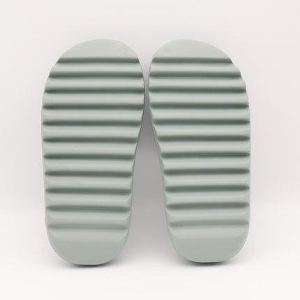 ID5480 adidas YEEZY Slide Salt (Men's)