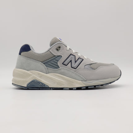 MT580MD2 New Balance 580 The Moon Daze Pack