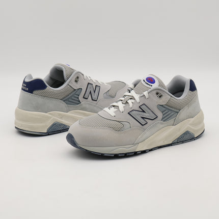 MT580MD2 New Balance 580 The Moon Daze Pack