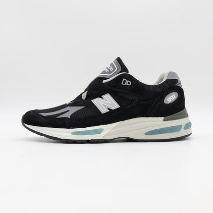 U991BK2 New Balance 991V2 Black (Men's)