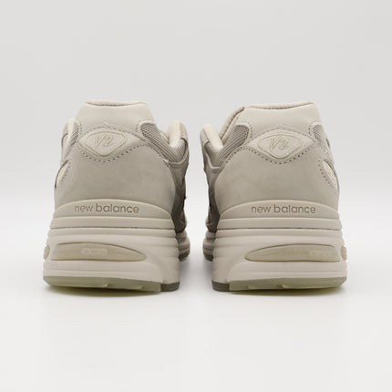 U991SE2 Stone Island New Balance 991V2 Ghost Beige (Men's)