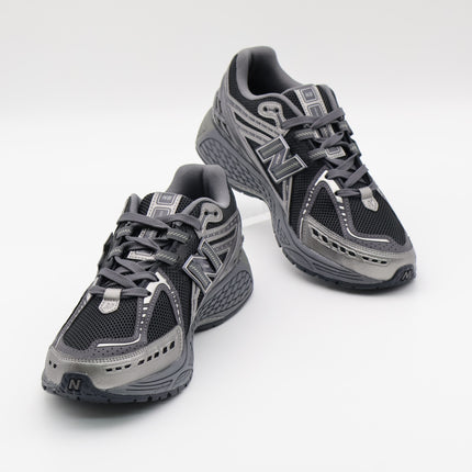 M1906RES New Balance 1906R Black Grey (Men's)