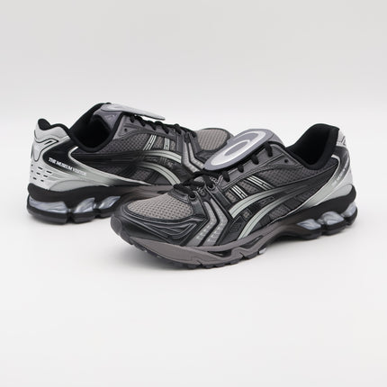 1203A528-021 The Museum Visitor Asics Gel-Kayano 14 Clay Grey Glacier Grey